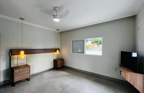 Casa em Cidade Jardim, Uberlândia