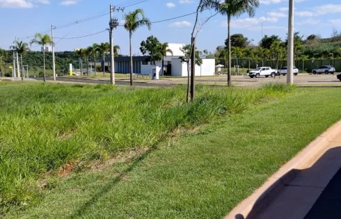 Terreno em Granja Marileusa, Uberlândia