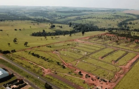 Terreno em Laranjeiras, Uberlândia