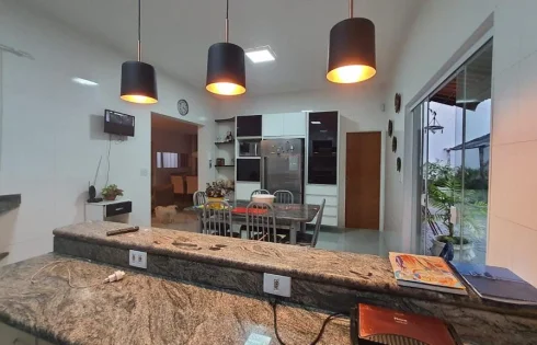 Casa em Jaraguá, Uberlândia