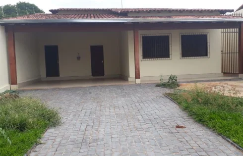 Casa em Cidade Jardim, Uberlândia