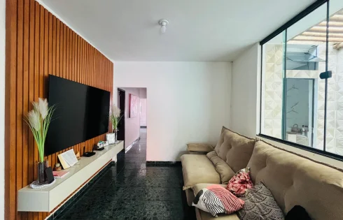 Casa em Nossa Senhora das Graças, Uberlândia