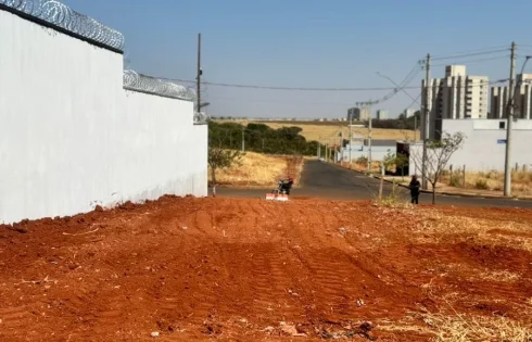 Terreno em Portal do Vale, Uberlândia