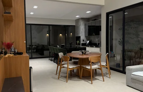 Casa em Jardim Botânico, Uberlândia