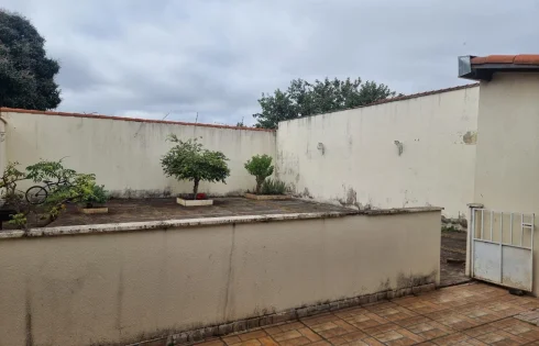 Casa em Jardim das Palmeiras, Uberlândia