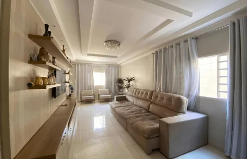 Casa em Jardim Botânico, Uberlândia