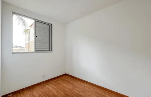 Apartamento em Jardim Holanda, Uberlândia