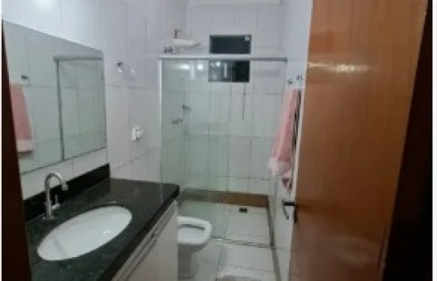Casa em Saraiva, Uberlândia