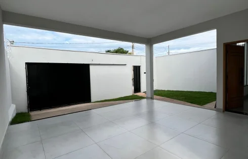 Casa em Jardim Holanda, Uberlândia