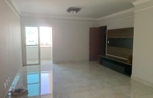 Apartamento em Jardim Holanda, Uberlândia