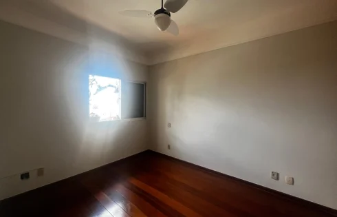 Apartamento em Osvaldo Rezende, Uberlândia