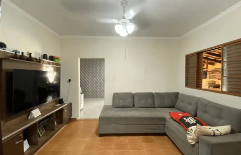 Casa em Nossa Senhora das Graças, Uberlândia