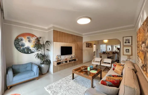 Casa em Cidade Jardim, Uberlândia