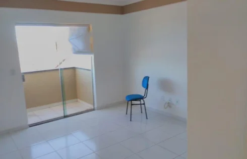 Apartamento em Jardim Holanda, Uberlândia