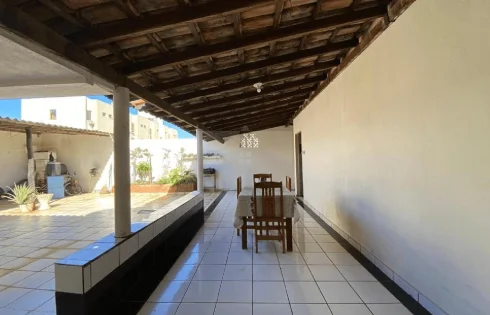 Casa em Dona Zulmira, Uberlândia
