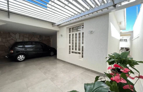 Casa em Osvaldo Rezende, Uberlândia