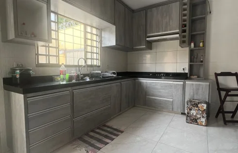 Casa em Laranjeiras, Uberlândia