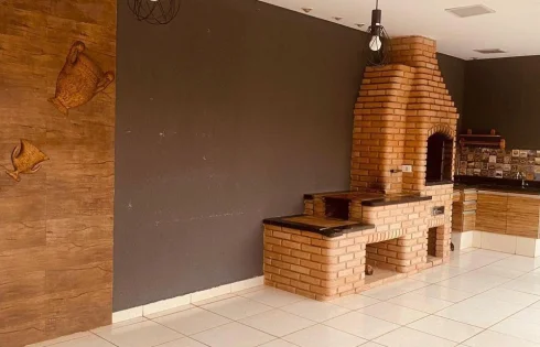 Casa em Presidente Roosevelt, Uberlândia