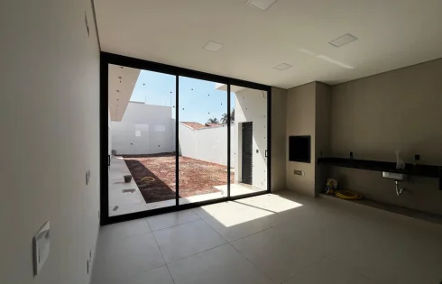 Casa em Cidade Jardim, Uberlândia