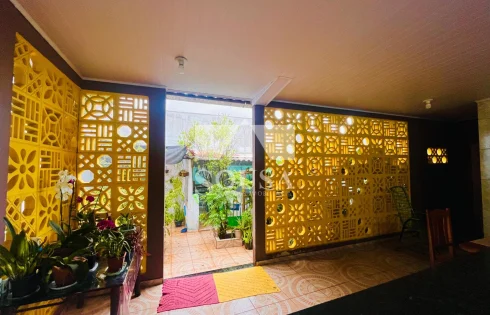 Casa em Jardim das Palmeiras, Uberlândia