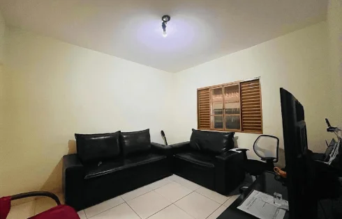 Casa em Jardim das Palmeiras, Uberlândia