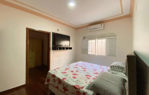 Casa em Saraiva, Uberlândia