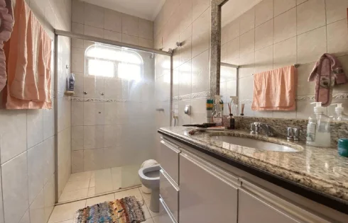 Casa em Saraiva, Uberlândia