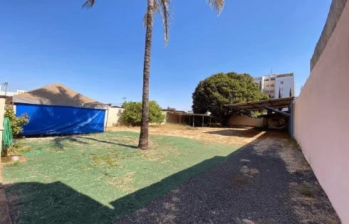Casa em Saraiva, Uberlândia