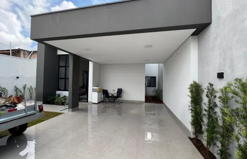 Casa em Novo Mundo, Uberlândia