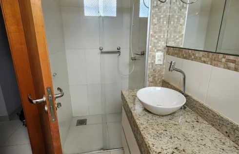 Apartamento em Osvaldo Rezende, Uberlândia