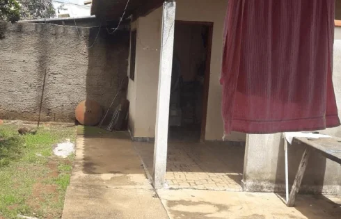 Casa em Jardim Holanda, Uberlândia