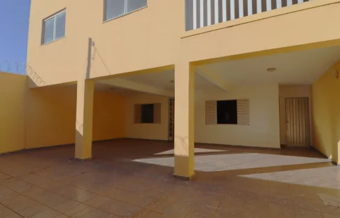 Casa em Santa Mônica, Uberlândia