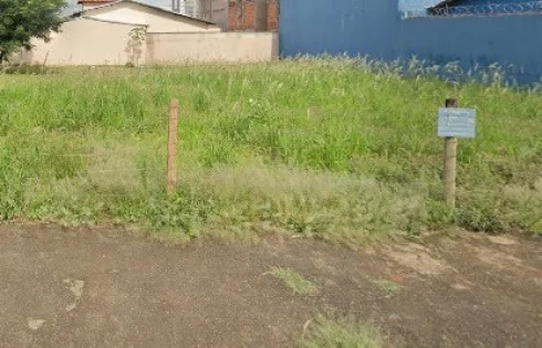 Terreno em Santa Mônica, Uberlândia