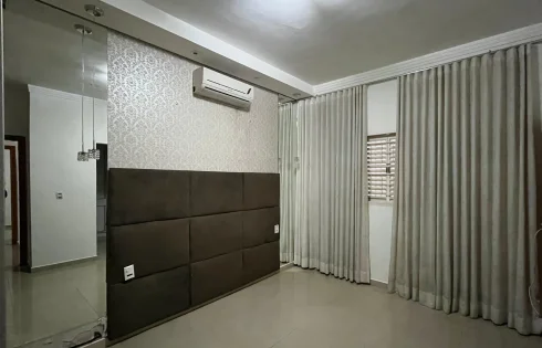 Casa em Granada, Uberlândia