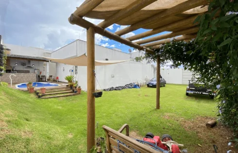 Casa em Granada, Uberlândia
