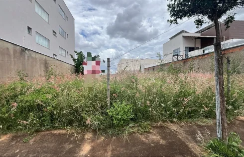 Terreno em Novo Mundo, Uberlândia