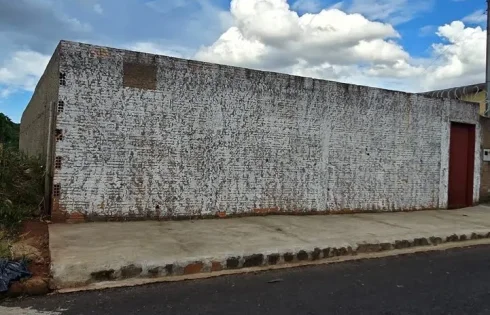 Terreno em Santa Rosa, Uberlândia