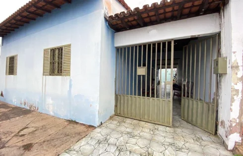 Casa em Luizote de Freitas, Uberlândia