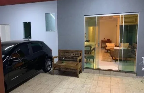 Casa em Alto Umuarama, Uberlândia