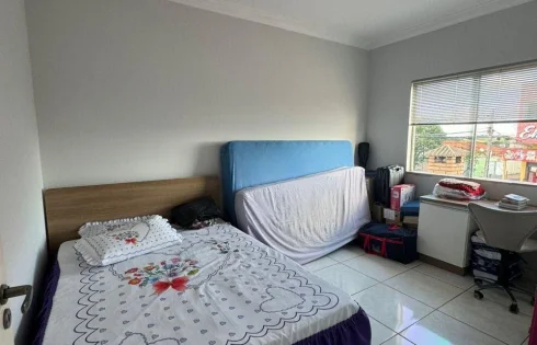 Casa em Jardim Holanda, Uberlândia