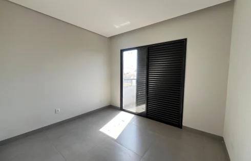 Casa em Jardim Veneza, Uberlândia