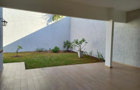 Casa em Jardim Karaíba, Uberlândia