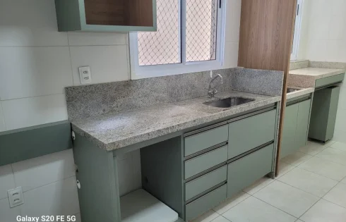Apartamento em Jardim Finotti, Uberlândia