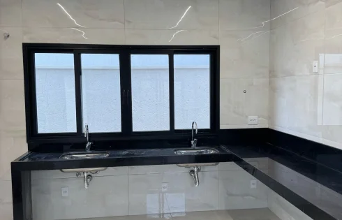 Casa em Morada da Colina, Uberlândia