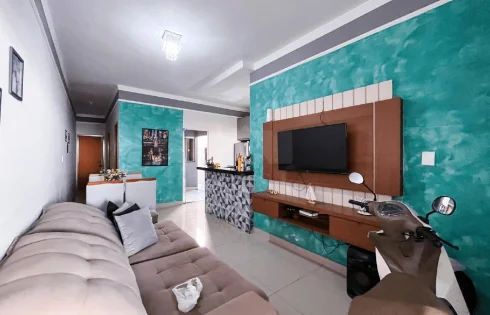 Casa em Luizote de Freitas, Uberlândia