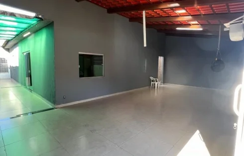 Casa em Laranjeiras, Uberlândia