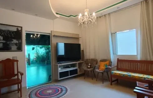 Casa em Luizote de Freitas, Uberlândia
