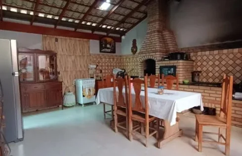 Casa em Luizote de Freitas, Uberlândia