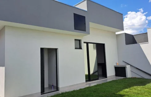 Casa em Jardim Ipanema, Uberlândia