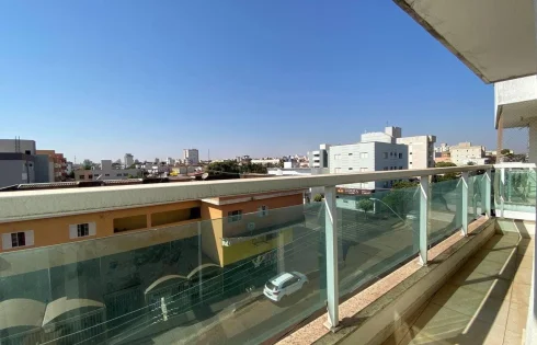 Cobertura em Santa Mônica, Uberlândia